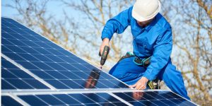 Installation Maintenance Panneaux Solaires Photovoltaïques à Ezanville